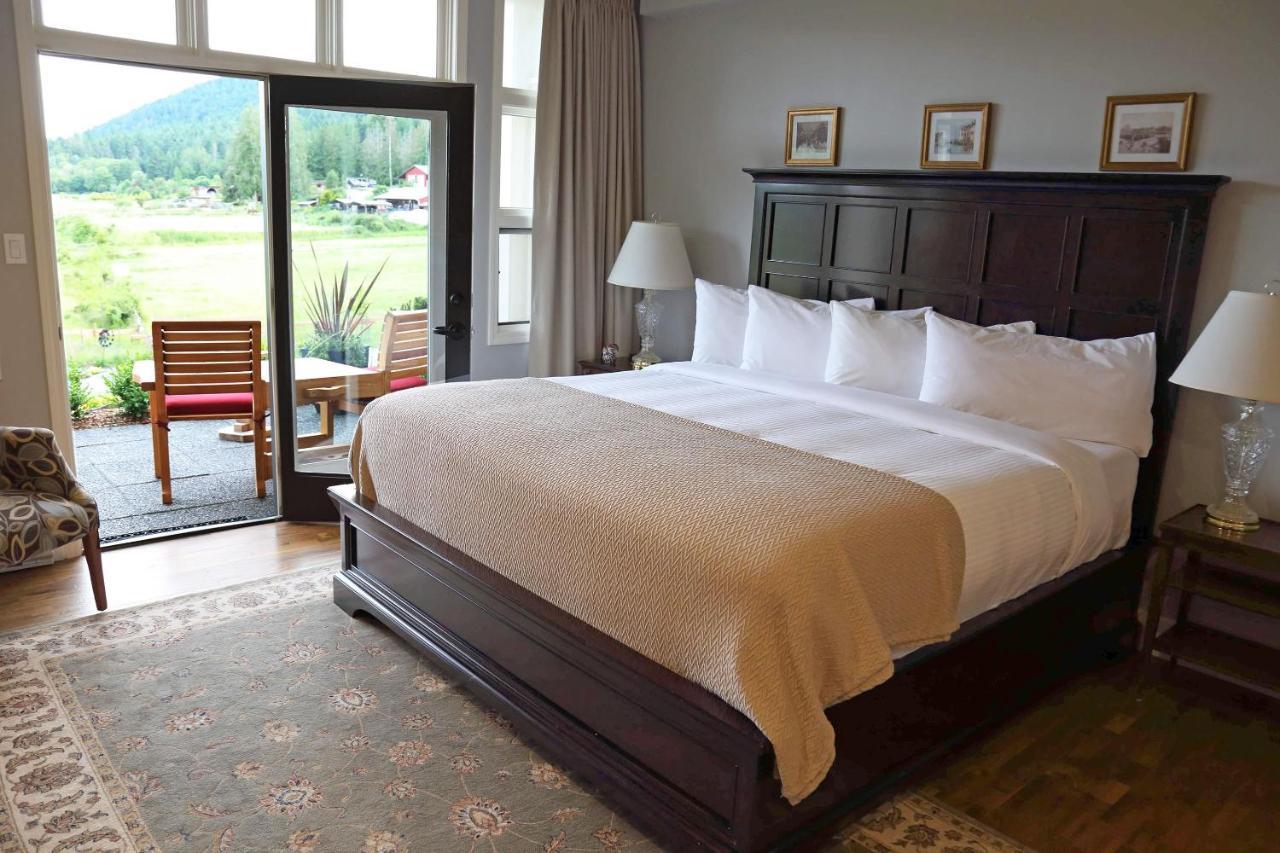 Woodstone Manor Inc. 호텔 Sturdies Bay 외부 사진