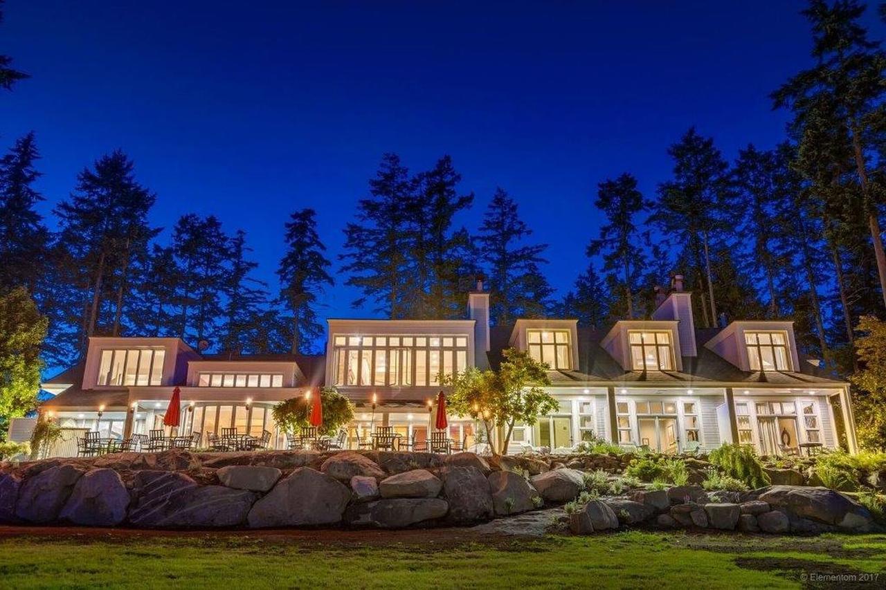 Woodstone Manor Inc. 호텔 Sturdies Bay 외부 사진