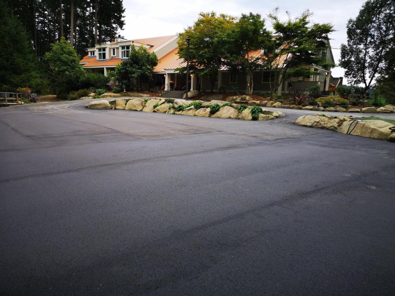 Woodstone Manor Inc. 호텔 Sturdies Bay 외부 사진