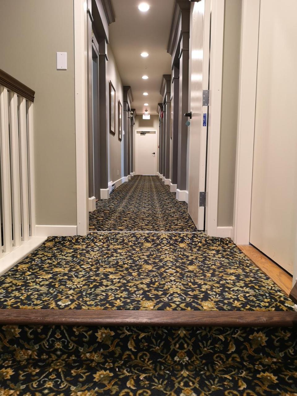 Woodstone Manor Inc. 호텔 Sturdies Bay 외부 사진