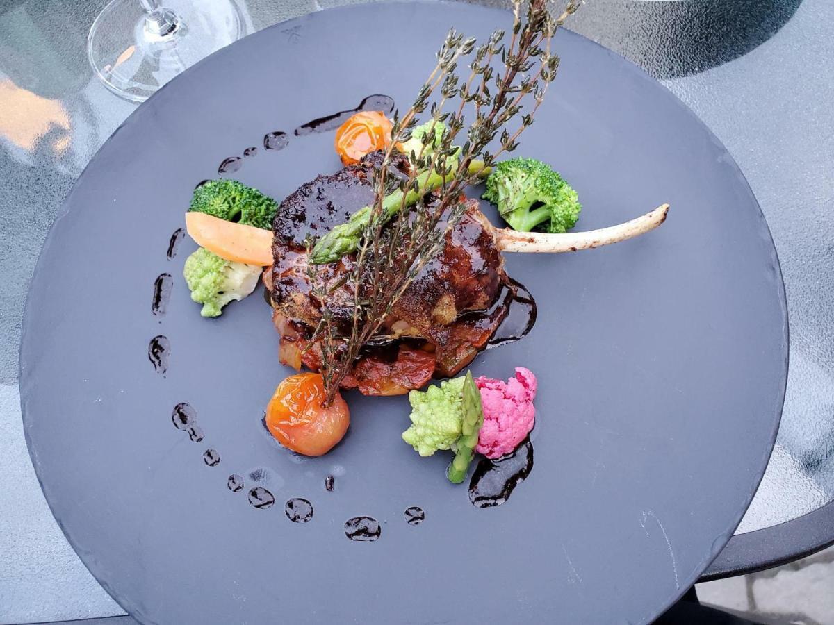 Woodstone Manor Inc. 호텔 Sturdies Bay 외부 사진